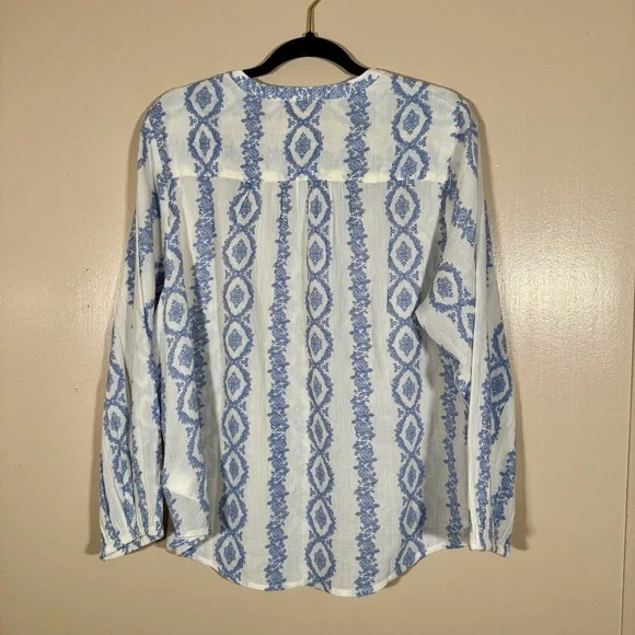 NWT Lucky Brand Boho Blue and White Floral Cotton Button Down Peasant Top Large - Picture 2 of 8